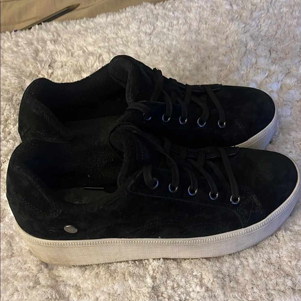 Skechers Martha Stewart Plateau Black Suede Low-Top Sneakers with